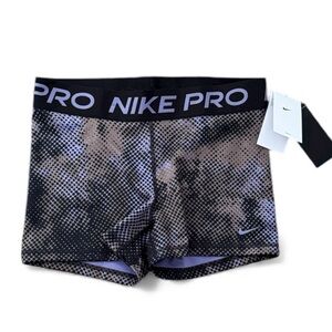 NWT Nike Pro 3” Shorts